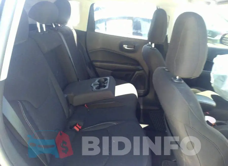 3C4NJDAB2LT193253 Photo# 8