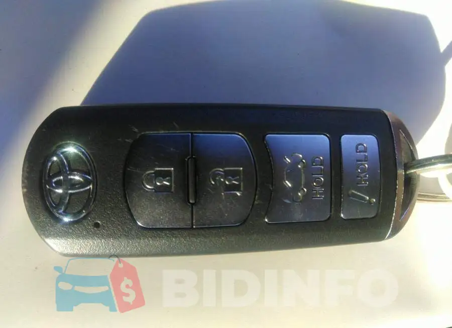 3MYDLBYV8HY151238 Photo# 11