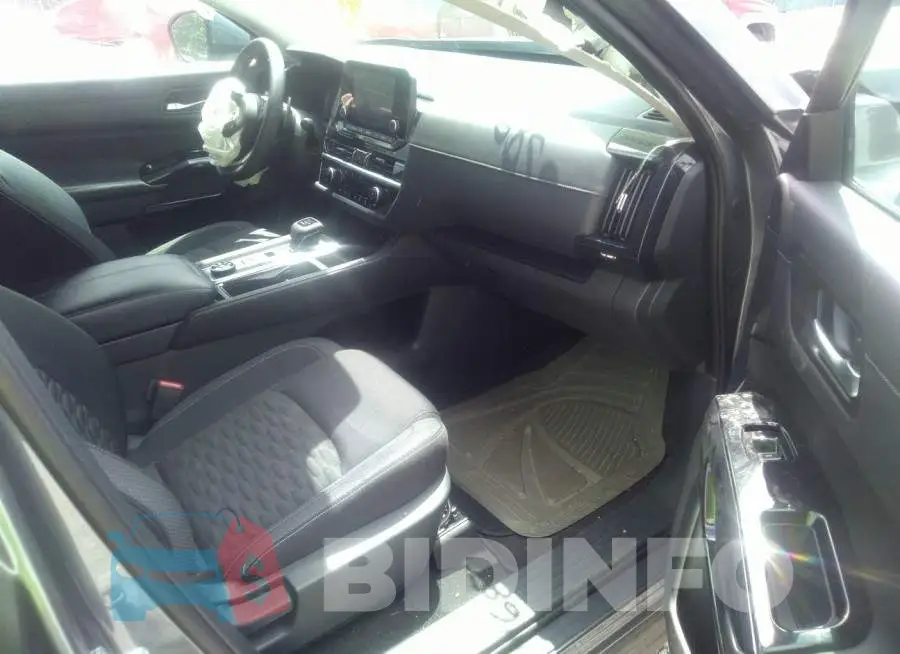 5N1DR3AC8NC208212 Photo# 5