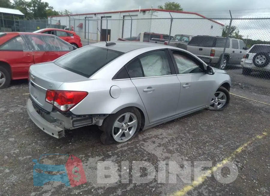 1G1PC5SB7F7243282 Photo# 4