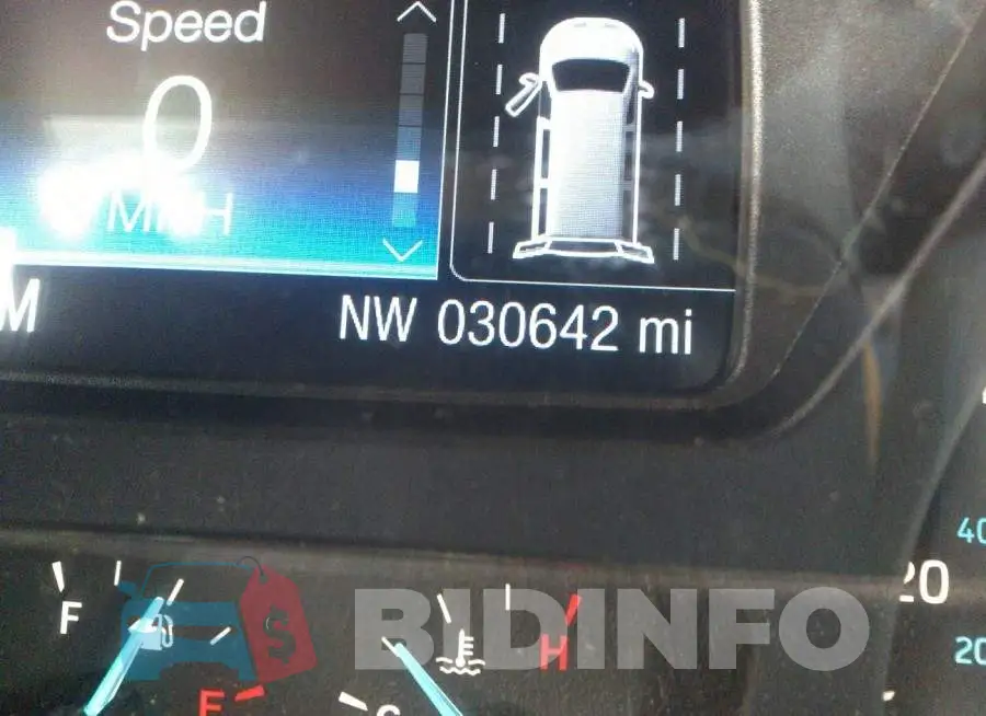 1FTYR2XMXKKB10302 Photo# 7