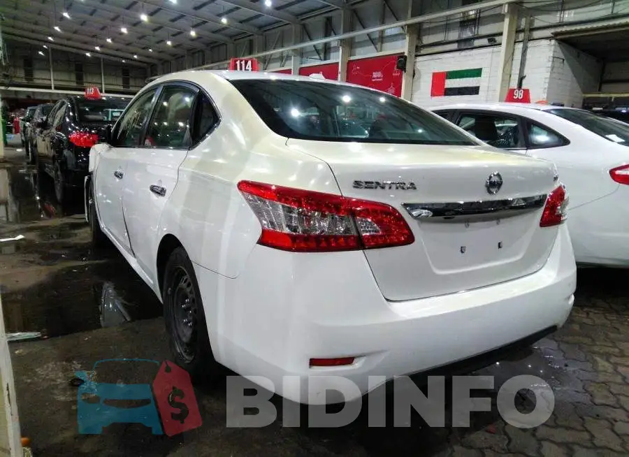 001AB7AP3FL667033 Photo# 3