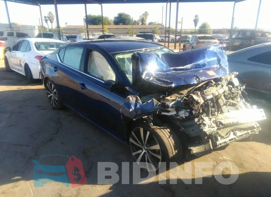 1N4BL4CV2LN309142 Photo# 1