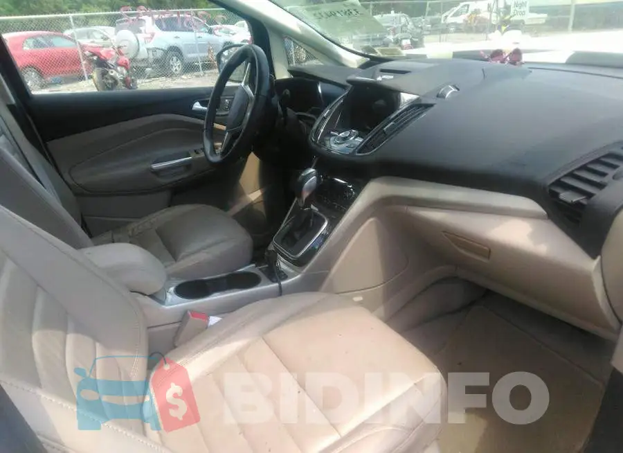 1FADP5CU5GL115362 Photo# 5