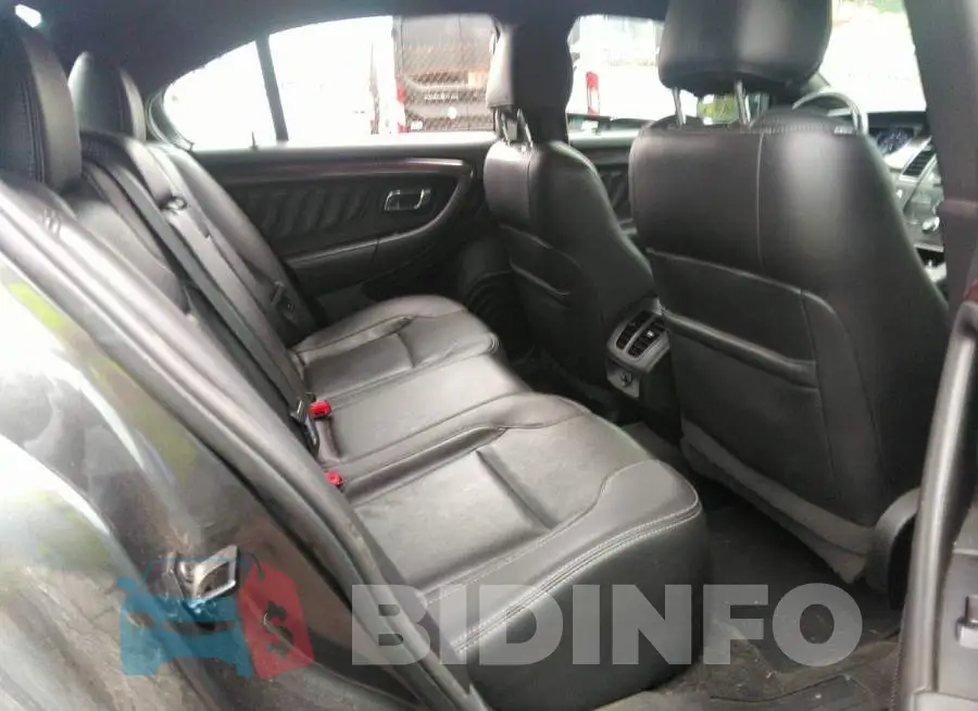 1FAHP2F87FG157506 Photo# 8