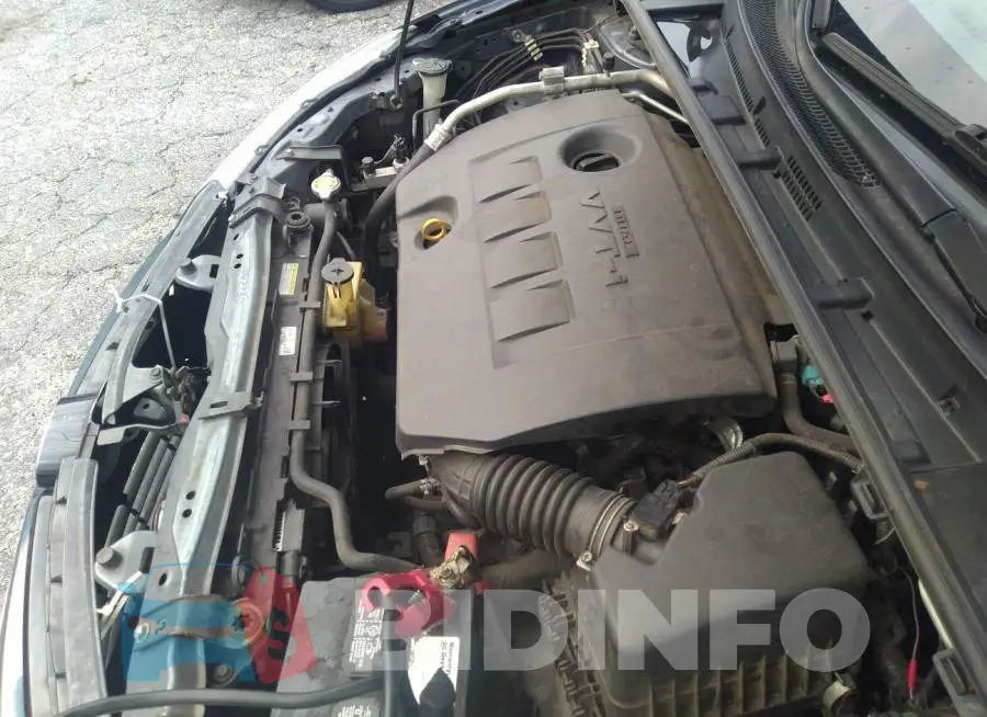 2T1BURHE4FC412082 Photo# 10