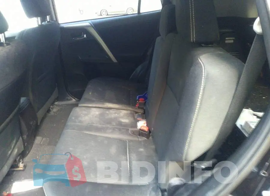2T3RFREV3FW329648 Photo# 8