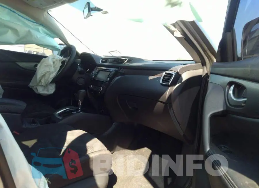 KNMAT2MT0FP576943 Photo# 5