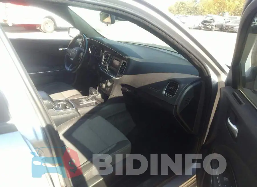 2C3CDXFG8HH511708 Photo# 5