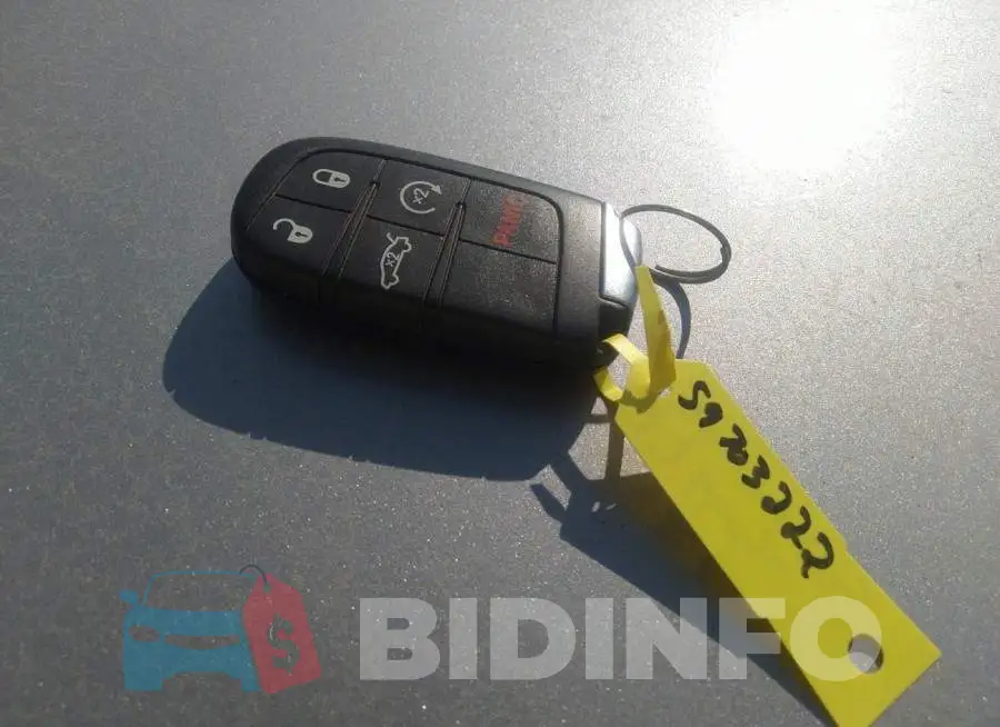 2C3CDXFG8HH511708 Photo# 11