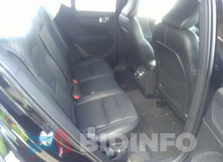 YV4162UK0M2485886 Photo# 8