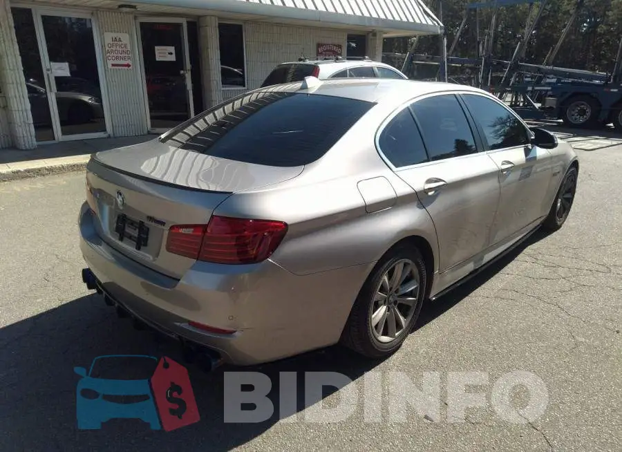 WBA5A7C59FG143352 Photo# 4
