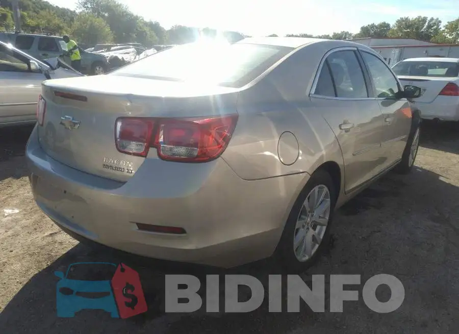 1G11D5SL7FF293424 Photo# 4