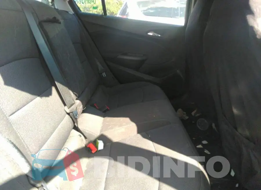1G1BE5SM2J7225142 Photo# 8