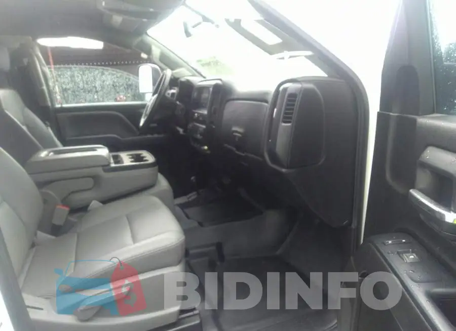 1GC1KREY7KF189098 Photo# 5