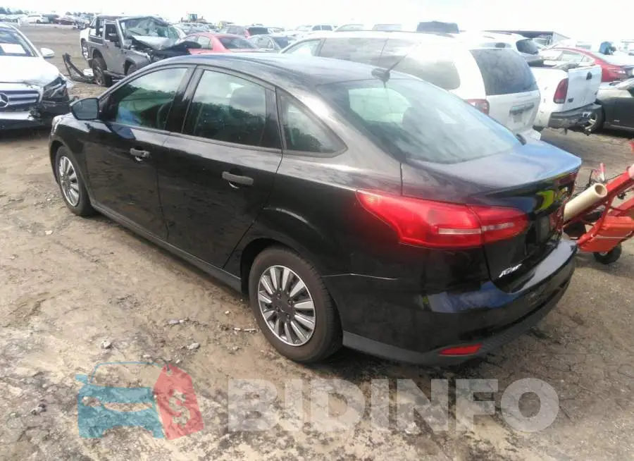 1FADP3E22FL353832 Photo# 3