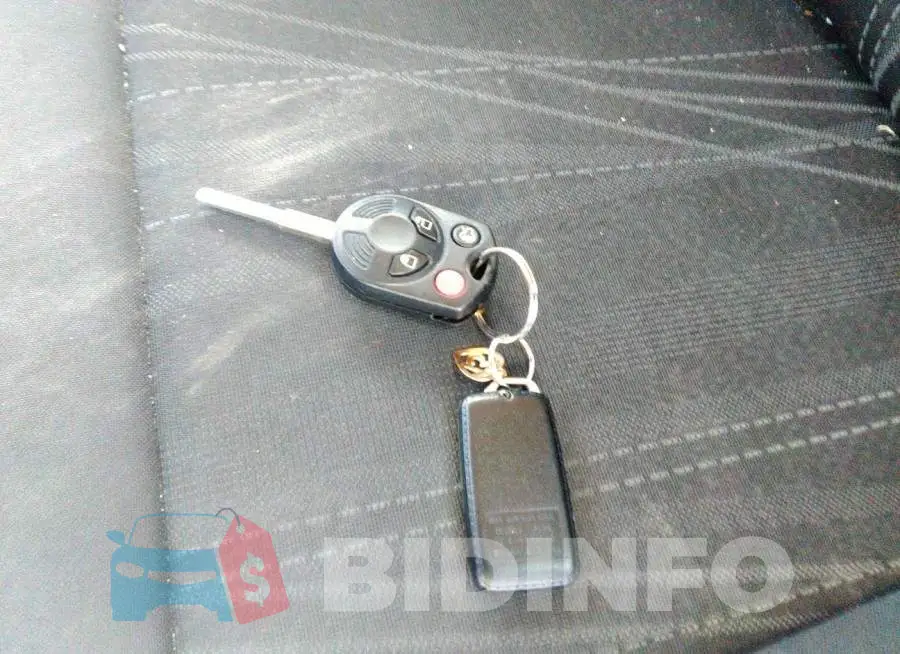 1FADP3F21HL201316 Photo# 11