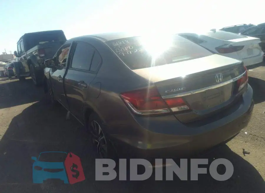 19XFB2F82FE208409 Photo# 3