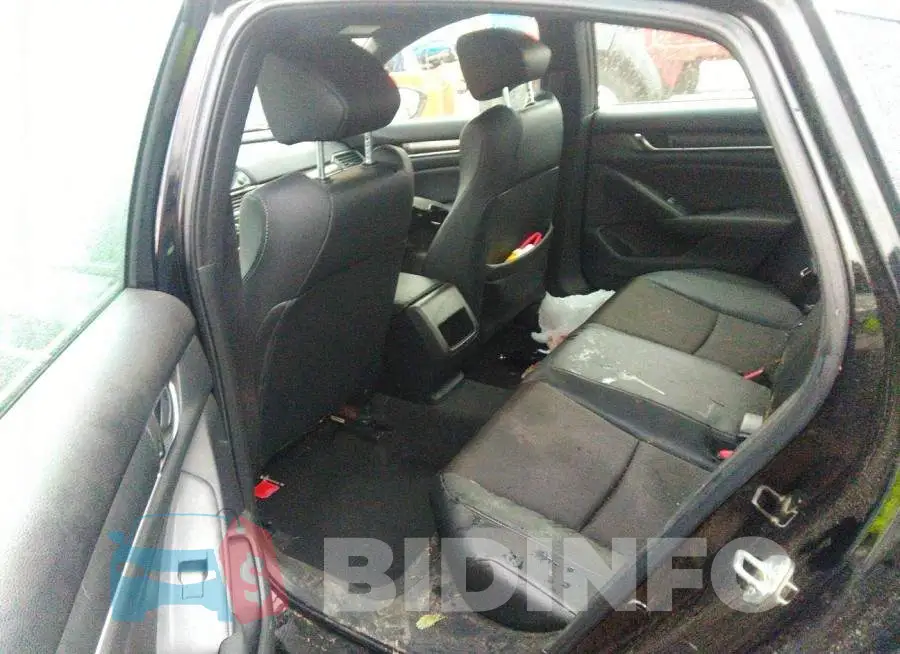 1HGCV1F30LA140121 Photo# 8