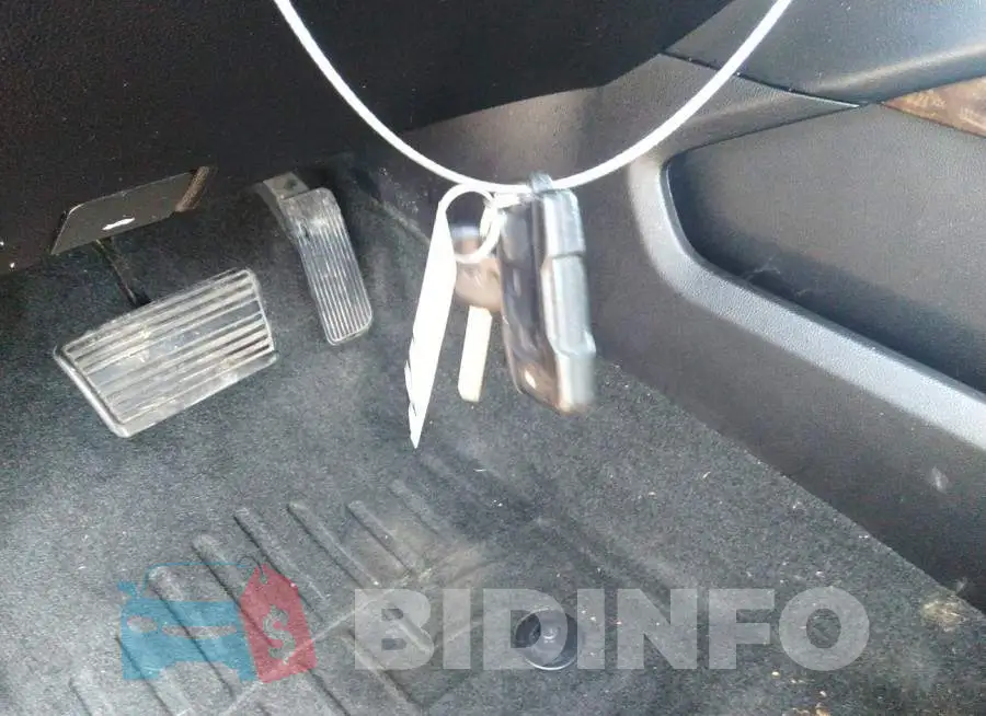 1GNSKBKC2GR170279 Photo# 11