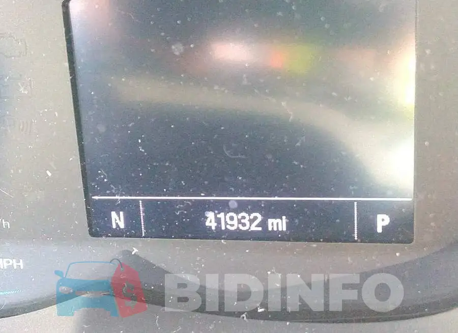 KL7CJPSB7KB879759 Photo# 7