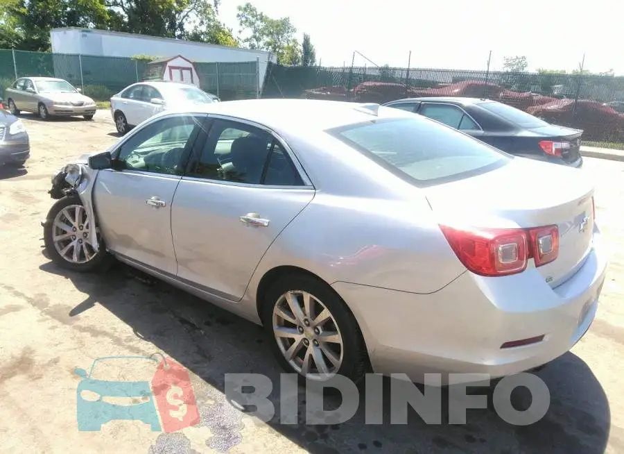 1G11E5SA2GF135215 Photo# 3