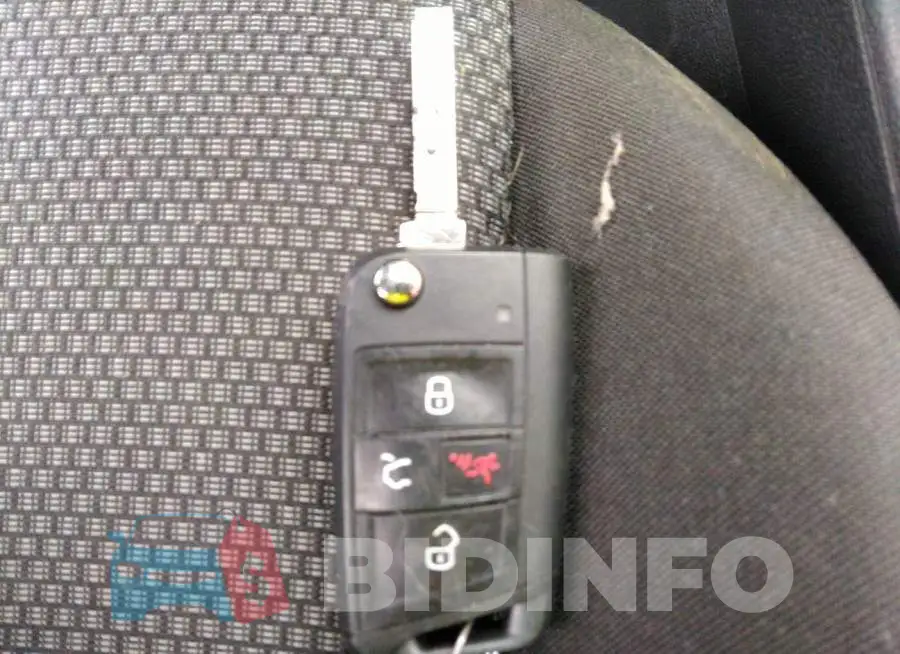 3VWN57BUXKM251184 Photo# 11
