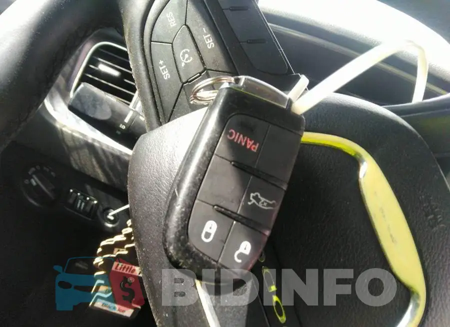 2C3CDXBG9FH762417 Photo# 11