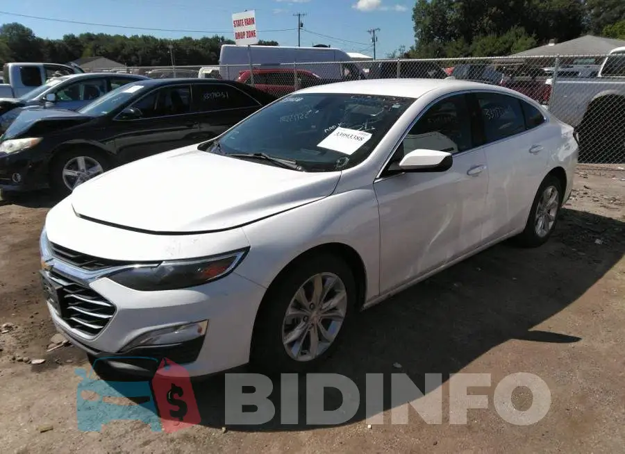 1G1ZD5ST8KF194642 Photo# 2