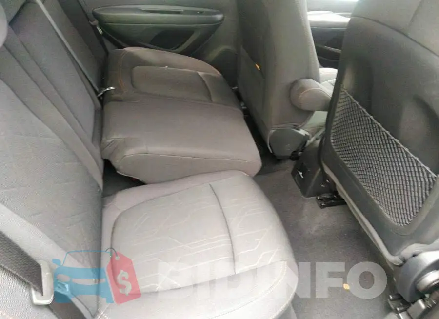 3GNCJPSB3HL133021 Photo# 8