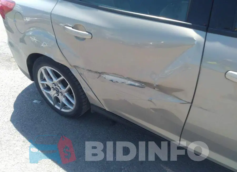 1FADP3F2XFL215003 Photo# 6