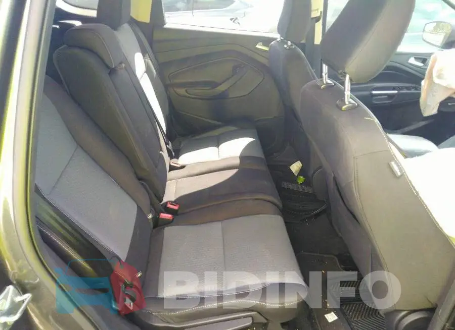 1FMCU0GD6JUB60237 Photo# 8