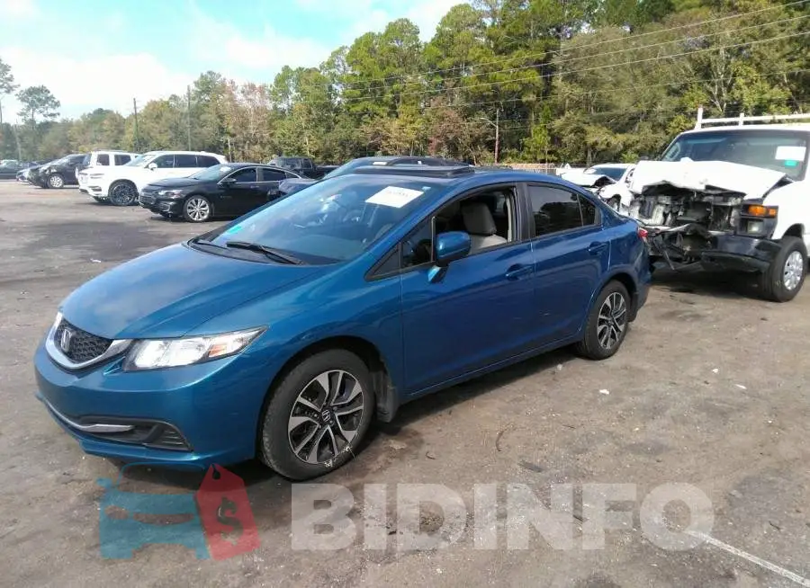 19XFB2F8XFE052829 Photo# 2