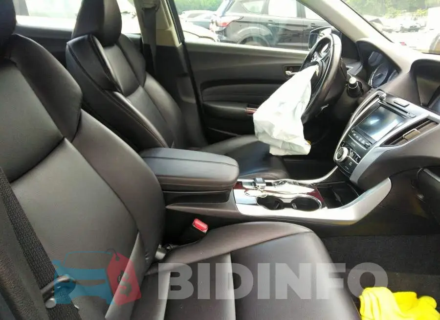 19UUB2F31FA025602 Photo# 5
