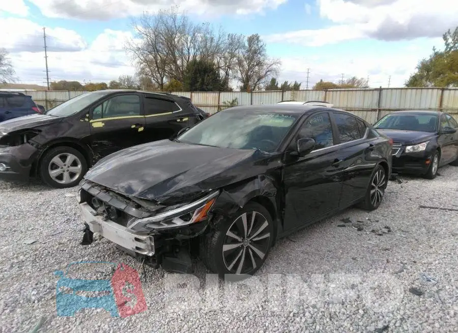 1N4BL4CV3KC150383 Photo# 2