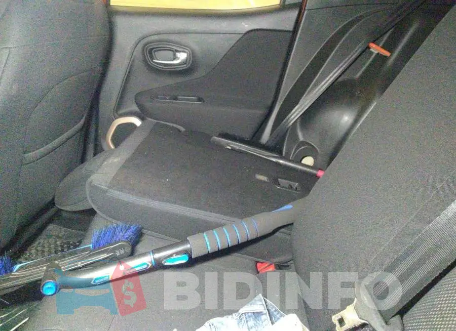 ZACCJBBTXGPD46302 Photo# 8