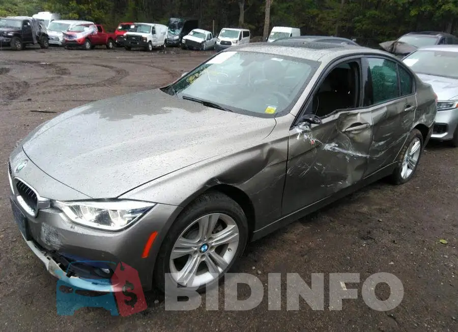 WBA8E3G55GNT76260 Photo# 2