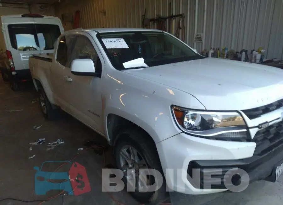 1GCHSCEA2M1251859 Photo# 1