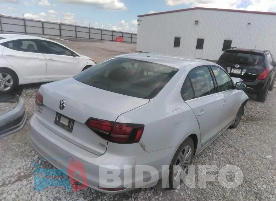 3VW167AJ0HM312201 Photo# 4
