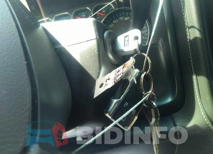 3GTU2NER1JG339069 Photo# 11
