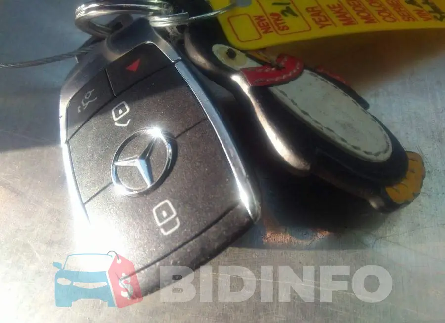 WDD3G4EB8KW035143 Photo# 11