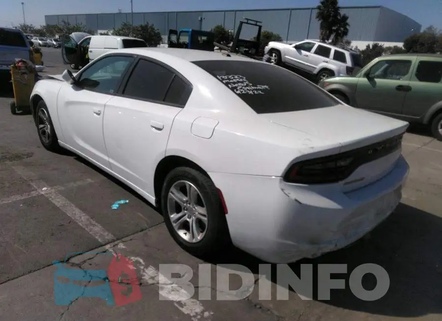 2C3CDXBG1FH741142 Photo# 3