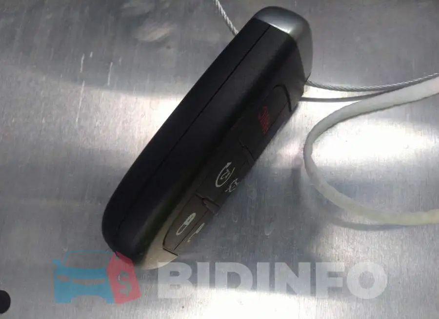 2C3CDXBG8FH752784 Photo# 11