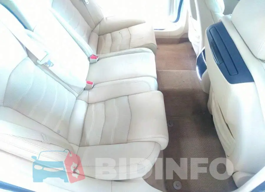 1G6KK5R63GU160421 Photo# 8