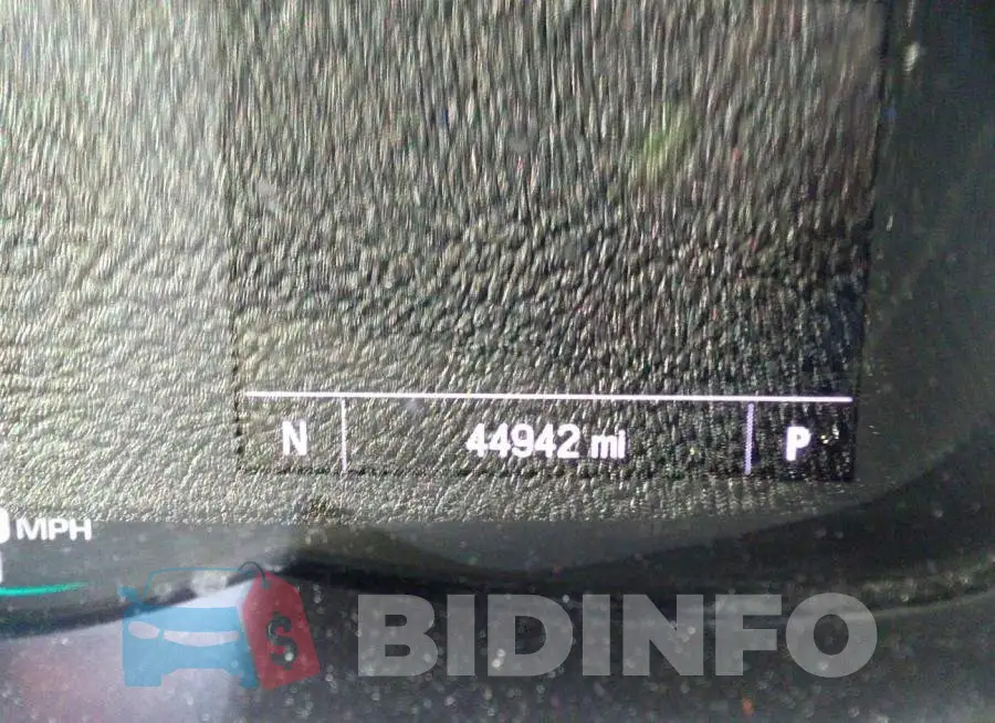 3GNCJLSBXLL247843 Photo# 7