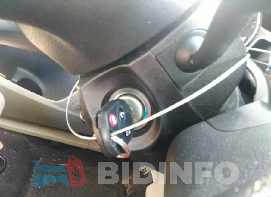 1FADP3FE4GL356127 Photo# 11
