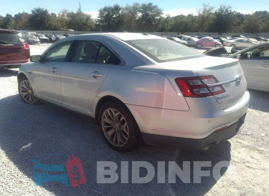 1FAHP2F82FG137793 Photo# 3