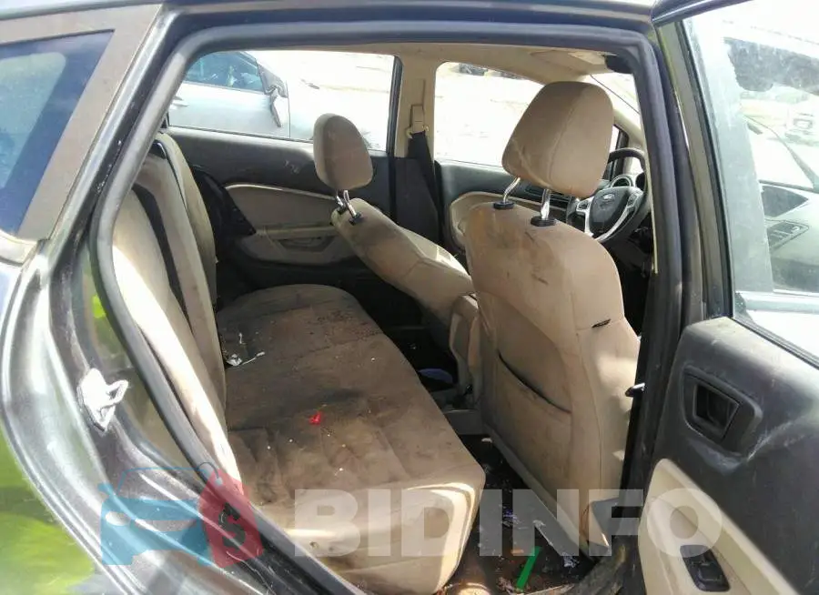 3FADP4EJ4JM139719 Photo# 8