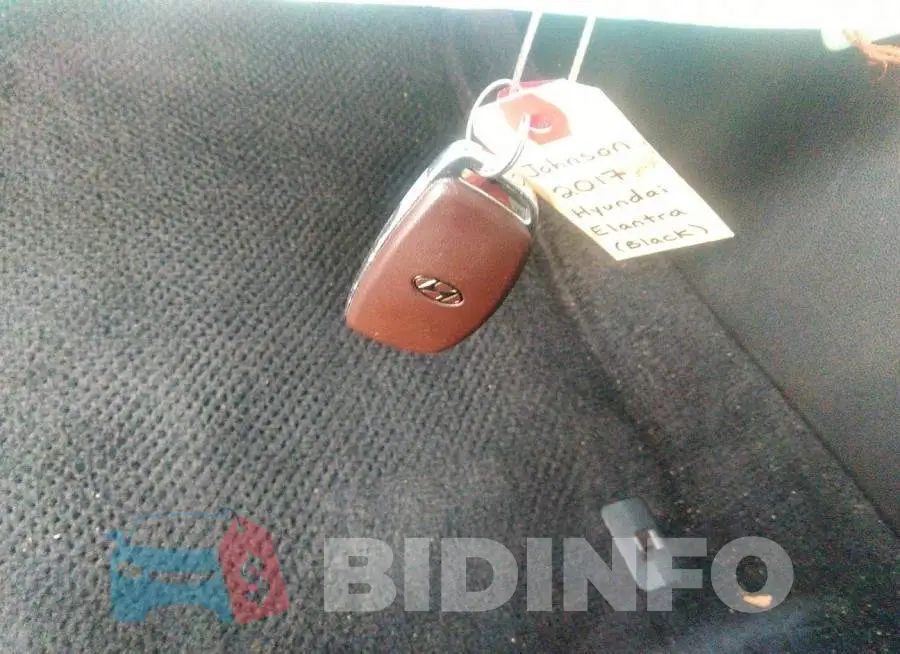 KMHD84LF8HU103779 Photo# 11