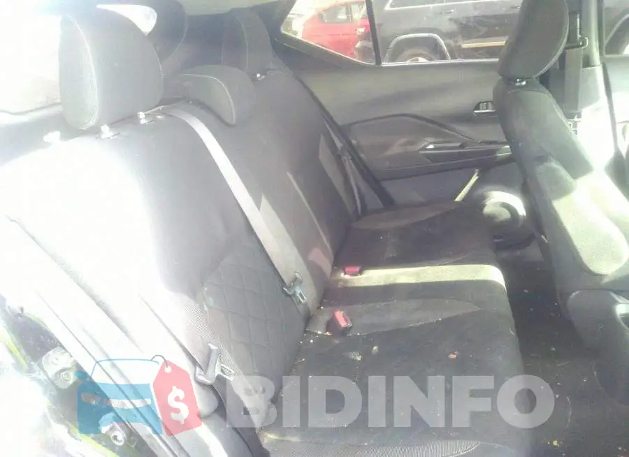 3N1CP5CU3KL531822 Photo# 8